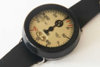Scubapro 250ft Italy ca1975.jpg